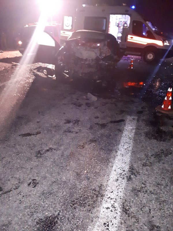 Ağrı'da trafik kazası: 4 ölü